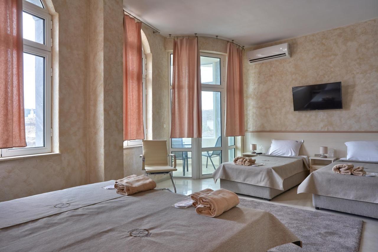 Hotel Kings View Veliko Tárnovo Exterior foto